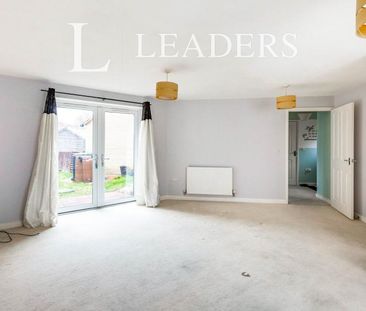 3 bedroom house to rent Olympic Square, Corby, Northamptonshire, NN18 - Photo 1