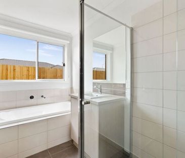 41 Albanel Street, Armstrong Creek - Photo 4