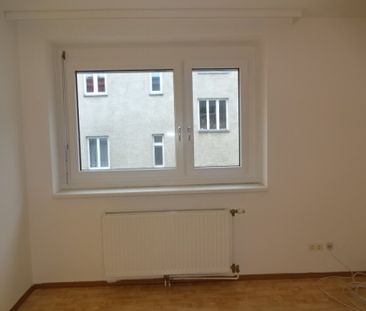 Helle und ruhige Wohnung, 538,89 € inkl. Heizung +WW, unbefristet, sicheres Haus, 2 Min zur U3 - Photo 3