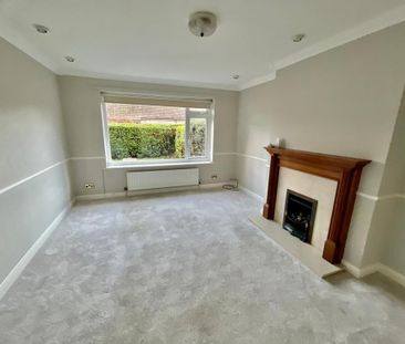 2 bedroom semi-detached bungalow to rent - Photo 2