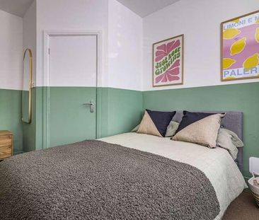 Ripon St // Bed + Bath // All En-suite // Aug, LN5 - Photo 1