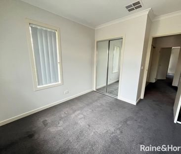 Modern Townhouse plus Studio in a Great Location! - Photo 3