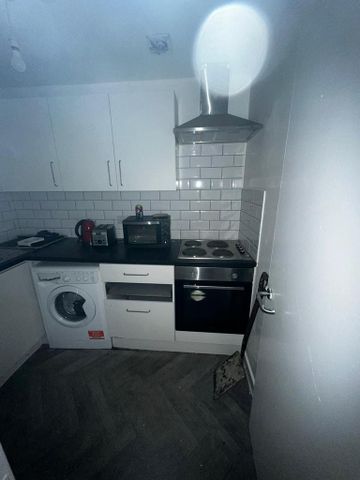 1 bedroom apartment to rent - Photo 4