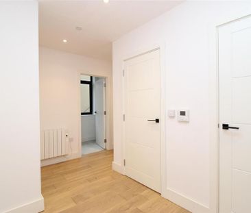 1 bedroom flat to rent - Photo 6