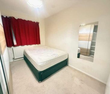 Hengrove Close, Headington, OX3 - Photo 2