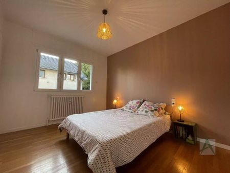 JACOB BELLECOMBETTE - T4 avec balcon et garage - Photo 5