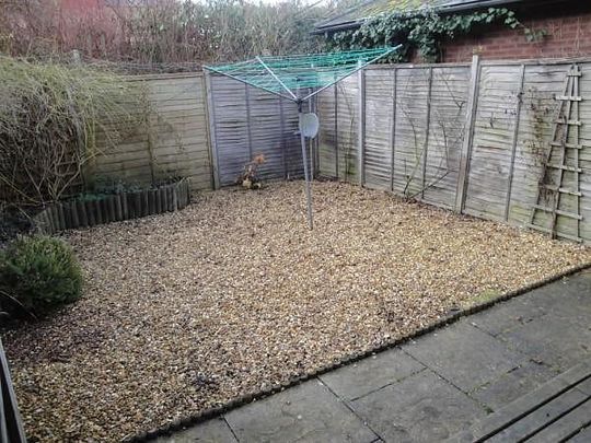 2 bedroom maisonette to rent - Photo 1