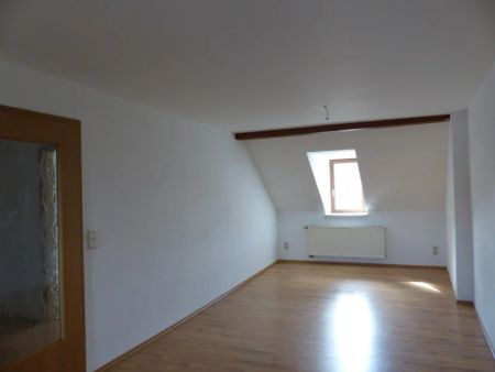 Im Zentrum von Oschatz bezugsfertige, gemütliche Zweiraumdachgeschosswohnung - Foto 5