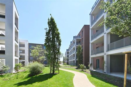 Erstbezug zur Miete in den SCHWETZINGER HÖFEN: 3-Zimmer-Wohnung im 3. OG mit Ost-Loggia. - Foto 4