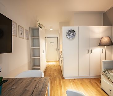 Attraktives möbliertes Apartment mit toller Ausstattung in zentraler Lage in Riem - Photo 4