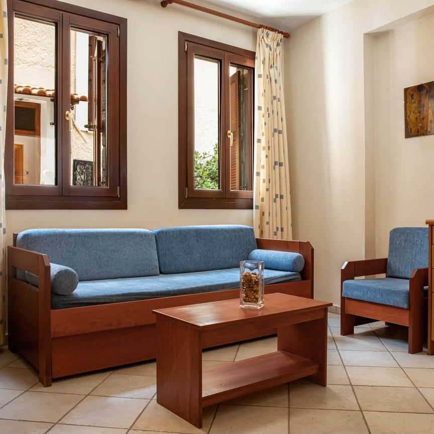 Studio/Γκαρσονιέρα για ενοικίαση Κέντρο (Αράχωβα) - Φωτογραφία 1