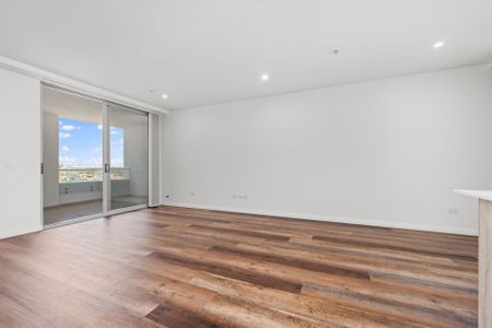 Luxury Two Bedroom Apartment, Level 5 - Photo 2