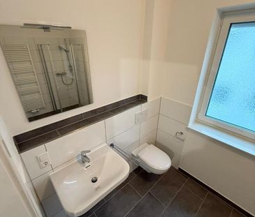 Penthousewohnung mit Fahrstuhl in toller Parkanlage - Foto 4