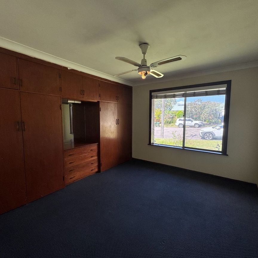 Cozy and Convenient Location - Photo 1