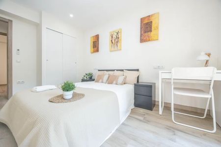 Avinguda de la Plata, Valencia, Valencian Community 46013 - Photo 2