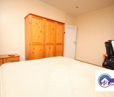 1 bedroom in a flat share to rent - Photo 5