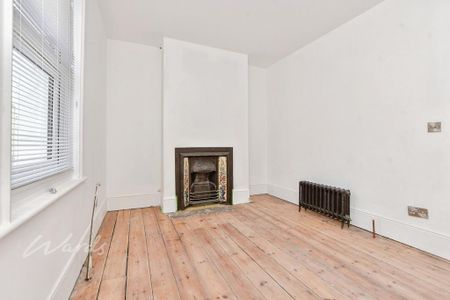 3 bedroom townhouse to rent - Photo 2