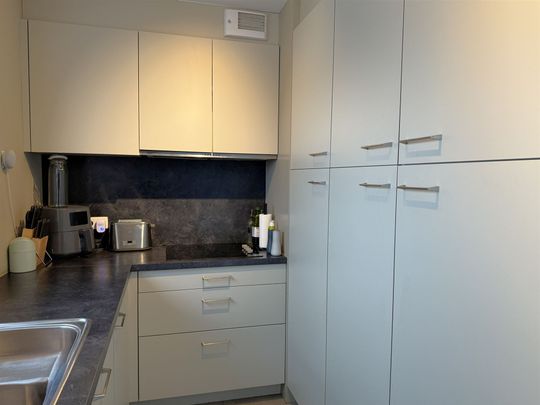 Appartement, 1 slaapkamer, terras en autostaanplaats - Photo 1