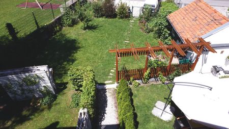 Charmante Altbauwohnung mit Garten und Terrasse - Photo 2