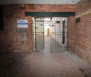 The Courtyard St Annes Well Mews, Lower North Street, Exeter, EX4 - Photo 2