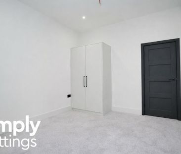 2 Bed property for rent - Photo 4