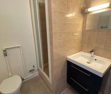 Location Appartement 1 pièce 27m² TOURS 37000 - Photo 6