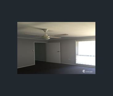 11 Warrimoo Drive, Quakers Hill, NSW 2763 - Photo 4