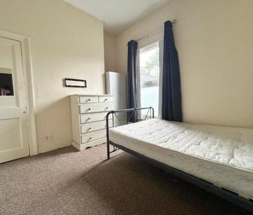 29 Tates Avenue, Belfast, BT9 7BY - Photo 6