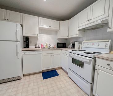 Central Calgary 1 Bedroom Rental In Sunalta - Photo 6
