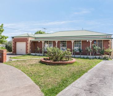 Perfectly Positioned Two-Bedroom Unit - Photo 2