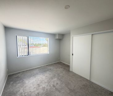 Papakura - Photo 6