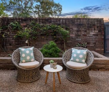 6/2B Yardley Avenue, Waitara - Photo 1
