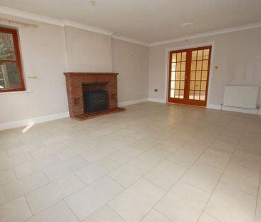 4 bedroom detached house to rent - Photo 6