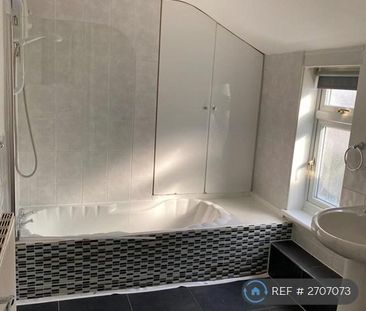 2 bedroom terraced house to rent - Photo 6