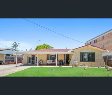 Coastal Living, Elevated! Where Everyday Feels Like a Holiday - Photo 6