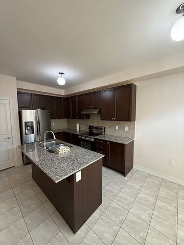 For Lease - 56 Clunburry Road, Brampton, Ontario - Photo 3