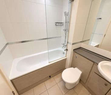 2 bedroom flat to rent - Photo 6