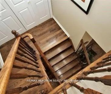 336 MINGAY AVENUE - Photo 1