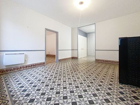 Maison à louer - LA NEUVILLE-AUX-LARRIS - Maison 4 pièces - Photo 2