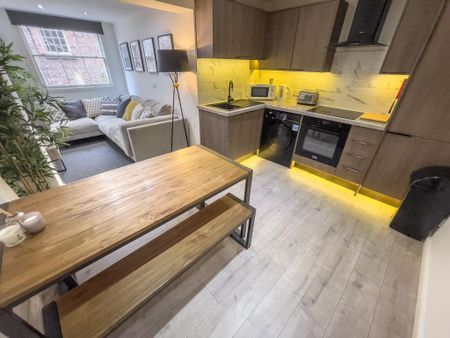 5 bedroom flat to rent - Photo 3