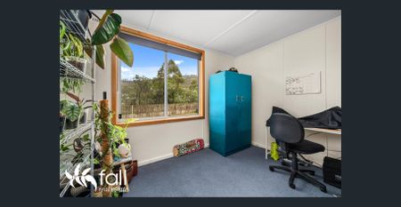 Three Bedroom Home (Construction In Backyard) - Photo 5