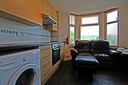 New Park Terrace, Treforest, Pontypridd - Photo 3