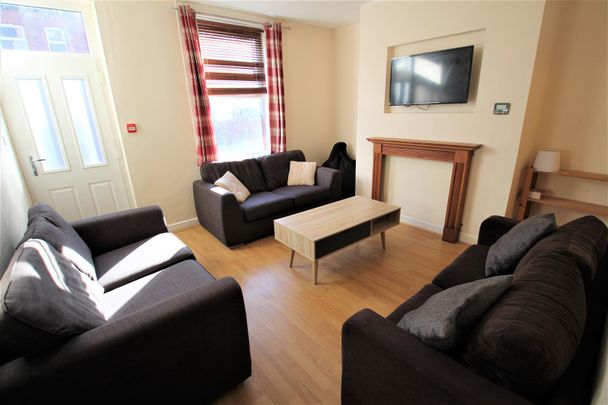 Langdale Terrace, Headingley, LS6 3DY, Leeds - Photo 1