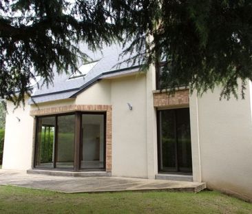 Maison 7 pièces – 168 m² environ à Châteaugiron (ref : HG70234) - Photo 1