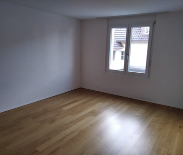 GROSSE 3.5-ZIMMERWOHNUNG MIT LOGGIA - Foto 3