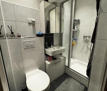 2,5 Zimmer DG - Wohnung Neustadt - Photo 6