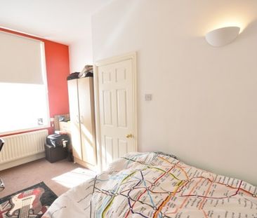 2 Bed - Grosvenor Place, Jesmond - Photo 6