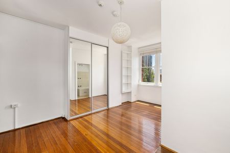 508/3-5 Greenknowe Avenue, Elizabeth Bay NSW 2011 - Apartment For Rent | Domain - Photo 5