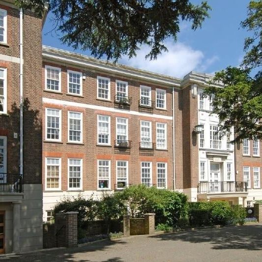 2 Bed Flat, Lulworth Court, N14 - Photo 1