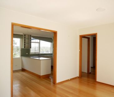 Charming Family Home - Photo 5